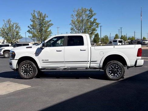 Used 2025 RAM 2500 Limited AWD/4WD image 5
