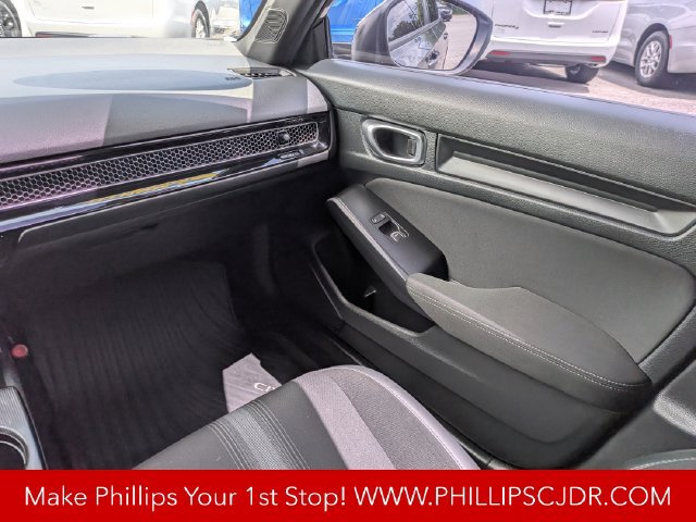 Used 2024 Honda Civic Sport image 15