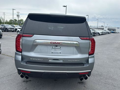 Used 2024 GMC Yukon XL Denali AWD/4WD image 7