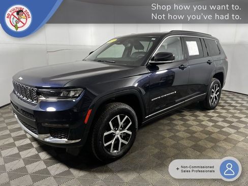Used 2024 Jeep Grand Cherokee L Limited image 1