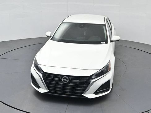 Used 2023 Nissan Altima 2.5 S FWD image 40