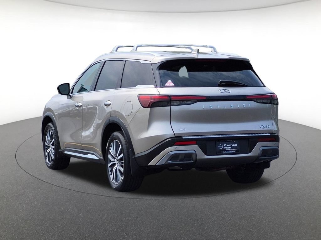 Used 2023 INFINITI QX60 Sensory w/ Cargo Package AWD/4WD image 7