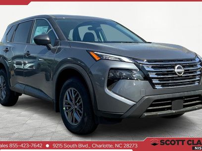 New 2025 Nissan Rogue S