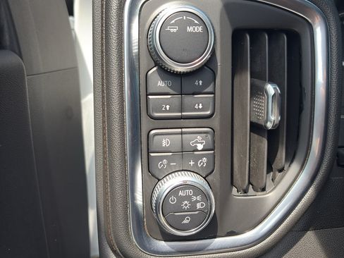 Used 2020 GMC Sierra 1500 AT4 w/ AT4 Premium Package AWD/4WD image 27