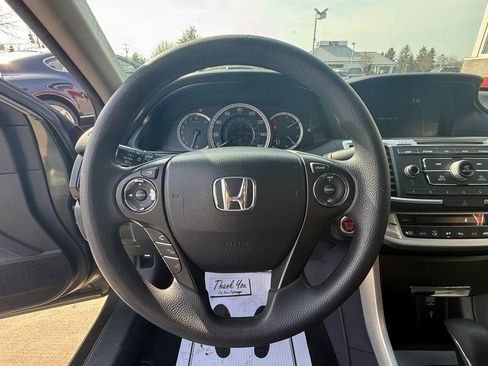 Used 2013 Honda Accord EX image 16