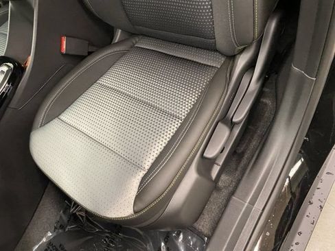 New 2026 Chevrolet Trax LT w/ Driver Confidence Package FWD image 19