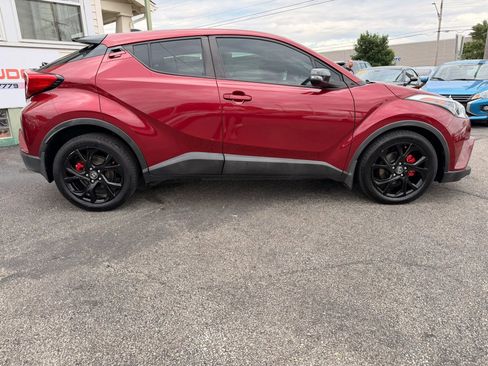 Used 2018 Toyota C-HR XLE FWD image 6
