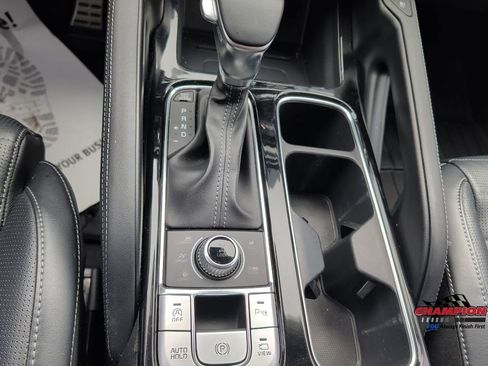 Used 2022 Kia Telluride SX w/ SX Prestige Package image 18