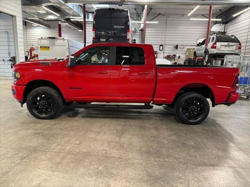 Certified 2024 RAM 2500 Big Horn w/ Night Edition AWD/4WD image 30