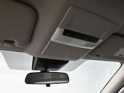 Used 2024 Nissan Sentra S FWD image 25