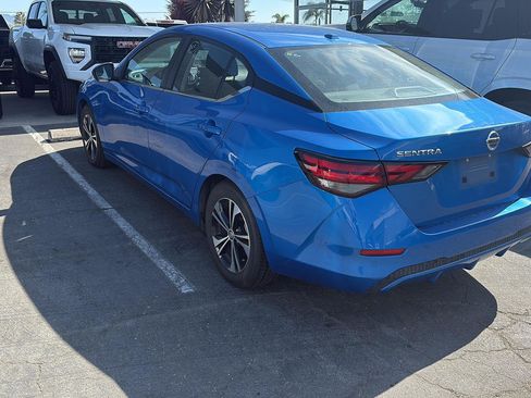 Used 2021 Nissan Sentra SV image 4