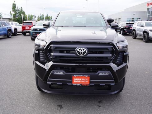 New 2026 Toyota Tacoma SR5 image 7