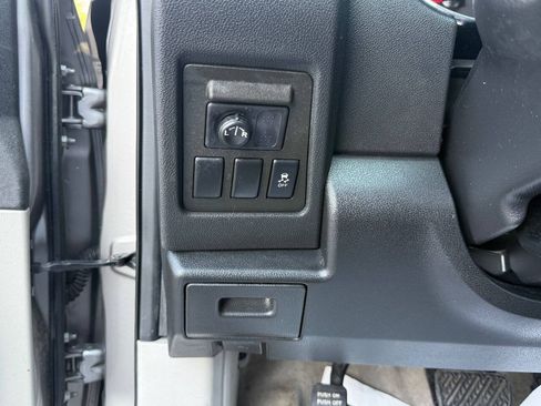 Used 2015 Nissan Rogue S w/ Convenience Package FWD image 16