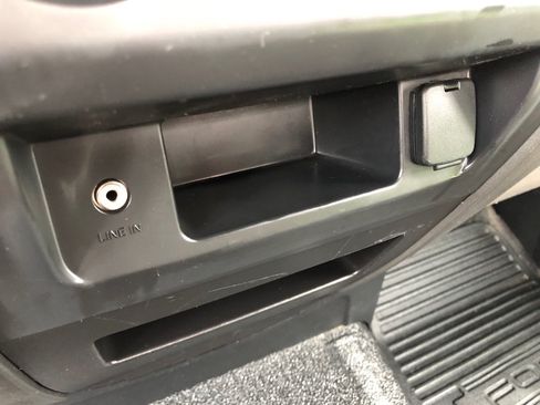 Used 2017 Ford F250 XL RWD image 27