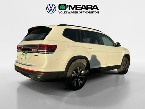 New 2026 Volkswagen Atlas SE image 5