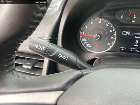 Used 2018 GMC Terrain SLE w/ Driver Convenience Package FWD image 28