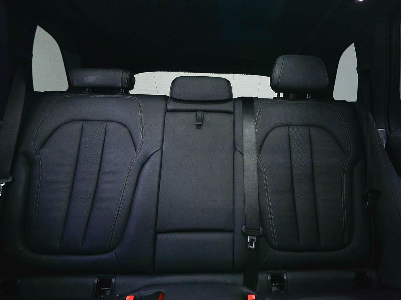 Used 2019 BMW X5 xDrive40i w/ Convenience Package AWD/4WD image 9