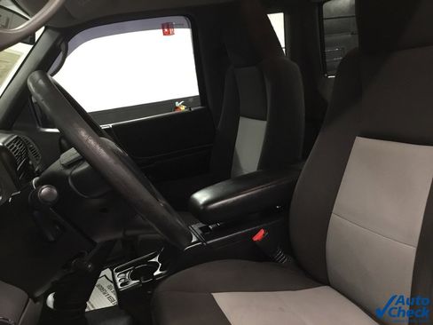 Used 2004 Ford Ranger Edge image 29