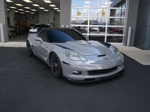 Used 2010 Chevrolet Corvette ZR1 w/ Preferred Equipment Group RWD image 2