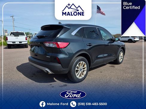 Certified 2022 Ford Escape SE w/ Cold Weather Package AWD/4WD image 6
