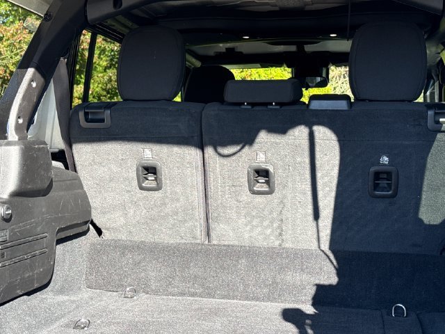 Used 2024 Jeep Wrangler Unlimited Rubicon 4xe AWD/4WD image 20