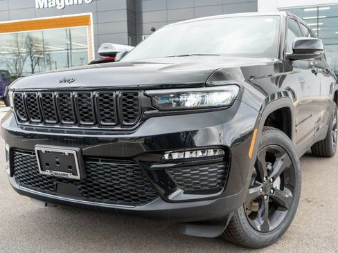 New 2025 Jeep Grand Cherokee Limited w/ Black Appearance Package image 1