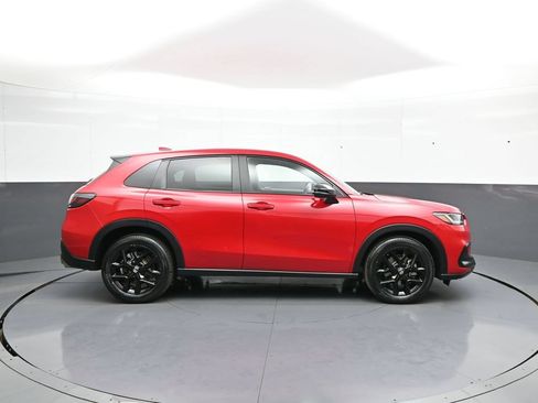 Certified 2024 Honda HR-V Sport image 5