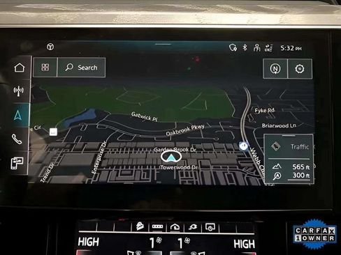 Used 2023 Audi e-tron Premium Plus AWD/4WD image 48
