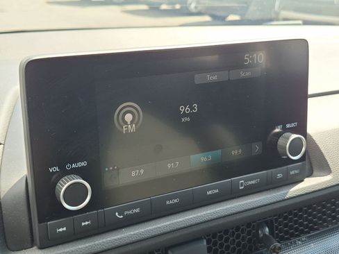 Used 2024 Honda CR-V EX image 24