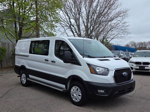 Used 2025 Ford Transit 250 Low Roof w/ Exterior Upgrade Package RWD image 8