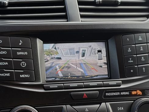 Used 2017 Ford Explorer XLT image 15