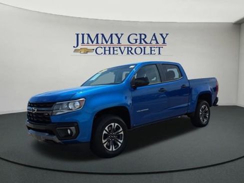 Used 2021 Chevrolet Colorado Z71 AWD/4WD image 1