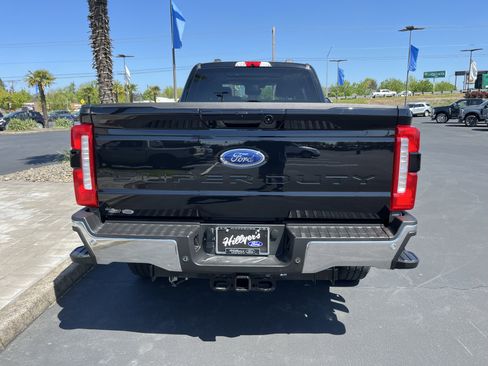 Used 2025 Ford F350 Lariat w/ Camper Package AWD/4WD image 4