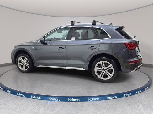 Used 2023 Audi Q5 e Premium w/ Convenience Package image 9