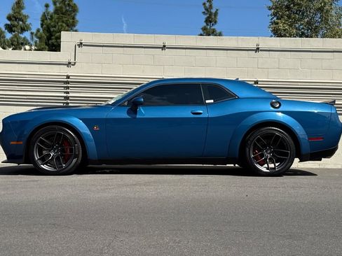 Used 2021 Dodge Challenger R/T Scat Pack RWD image 9