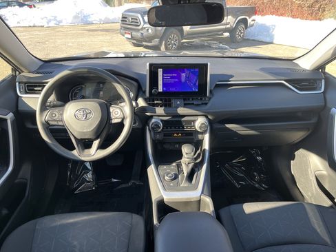 Certified 2023 Toyota RAV4 XLE image 18