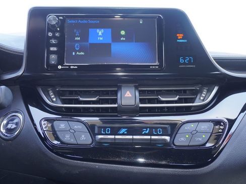 Certified 2018 Toyota C-HR XLE FWD image 16