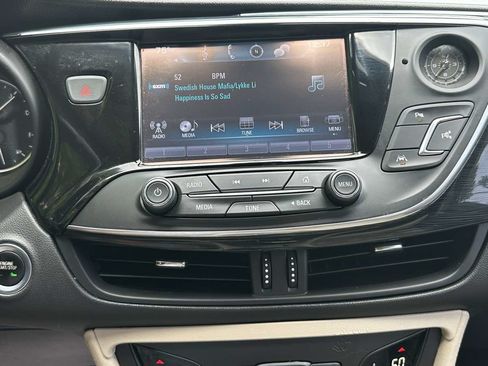 Used 2017 Buick Envision Premium w/ LPO, Hit The Road Package AWD/4WD image 33