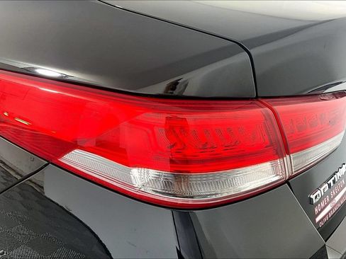 Used 2016 Kia Optima EX FWD image 29