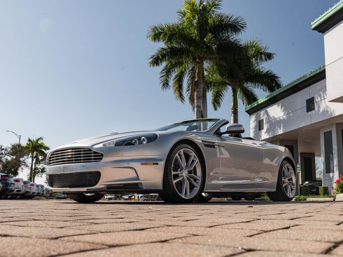 Used 2010 Aston Martin DBS Volante image 7