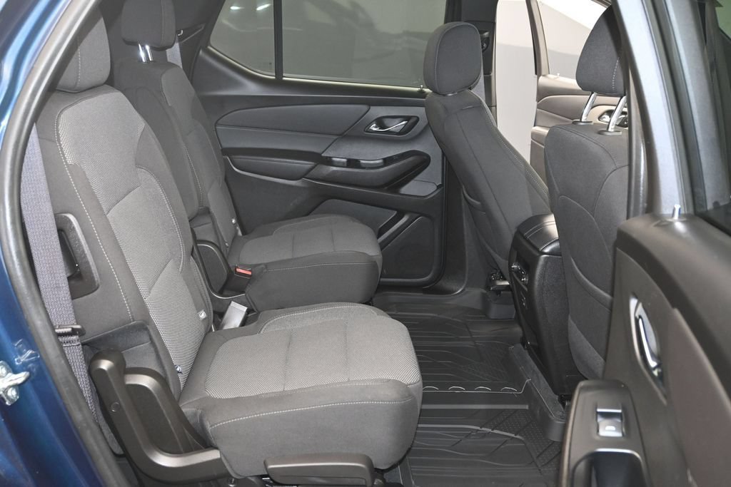 Certified 2023 Chevrolet Traverse LT w/ LPO, Floor Liner Package AWD/4WD image 12