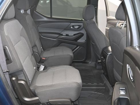 Used 2023 Chevrolet Traverse LT w/ LPO, Floor Liner Package AWD/4WD image 12