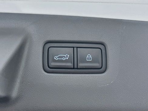 Used 2026 Hyundai Santa Fe SEL FWD image 30
