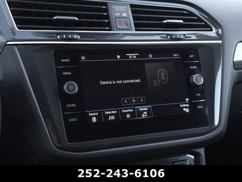 Used 2024 Volkswagen Tiguan Wolfsburg Edition image 19
