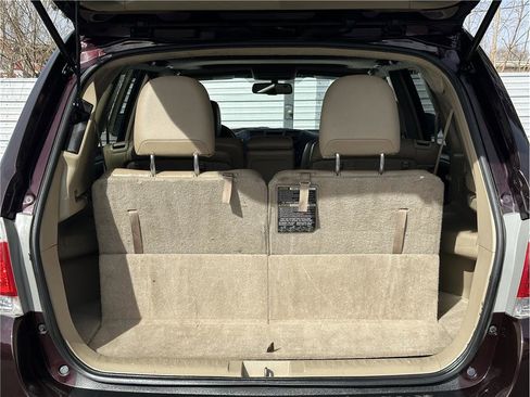 Used 2013 Toyota Highlander SE image 32