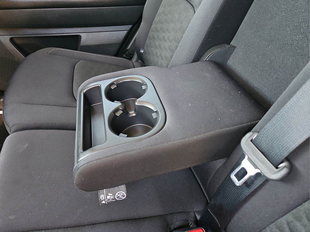 Used 2024 Nissan Pathfinder SV FWD image 12