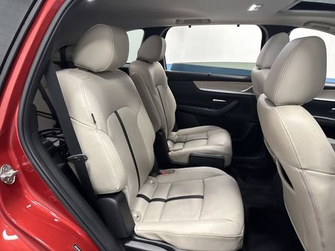 Used 2024 MAZDA CX-90 Plug-In Hybrid w/ Preferred image 31