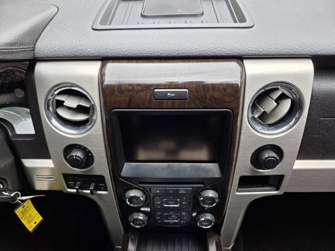 Used 2013 Ford F150 Platinum image 28