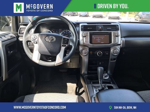 Used 2016 Toyota 4Runner SR5 AWD/4WD image 21