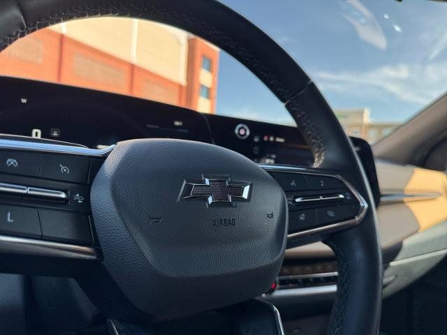 Used 2025 Chevrolet Equinox ACTIV FWD image 30
